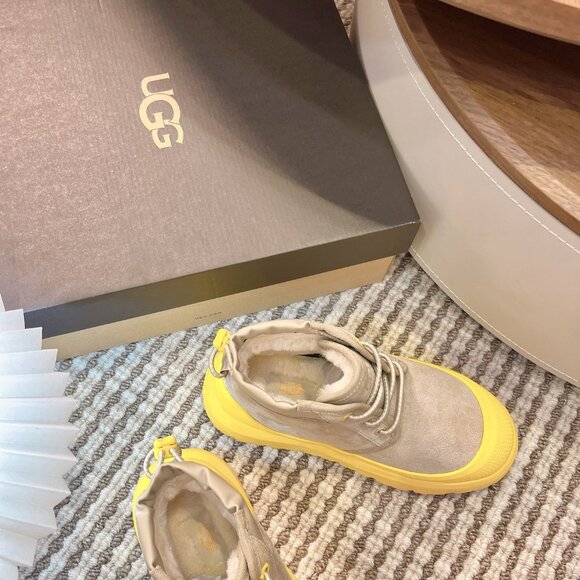 UGG snow boots - Picture 8 of 9
